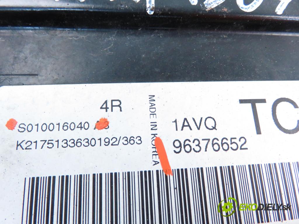 DAEWOO KALOS (KLAS) HB 2004 53,00 1.2 - F12S3 1150,00 Riadiaca jednotka Motor S010016040 ; 96376652TC