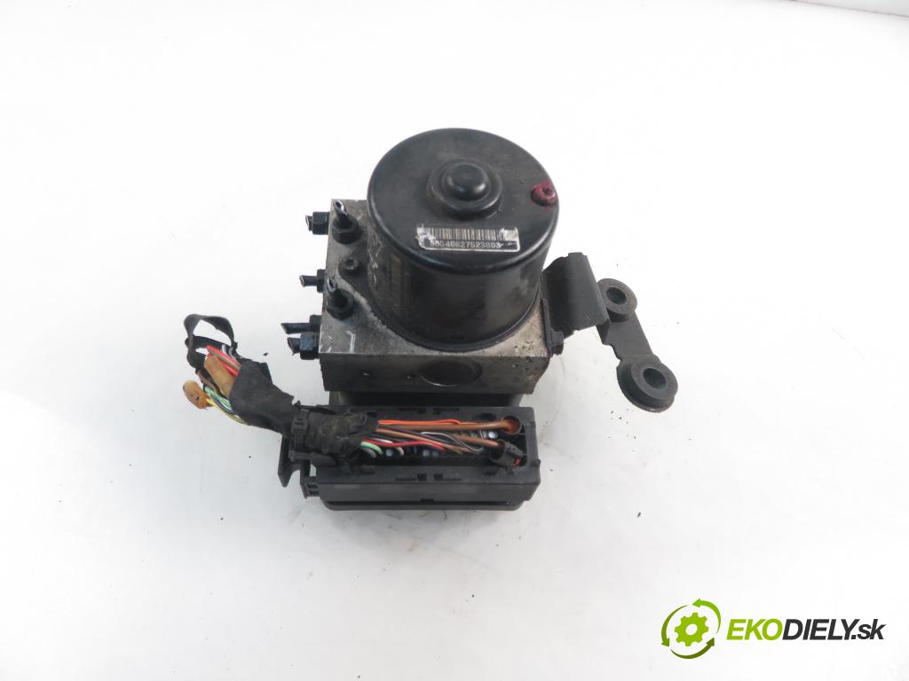 AUDI A3 (8L1) HB 2000 75,00 1.6 - AVU 1595,00 Pumpa ABS 1J0614117E ; 1C0907379C ; 10096003113 (Pumpy ABS)