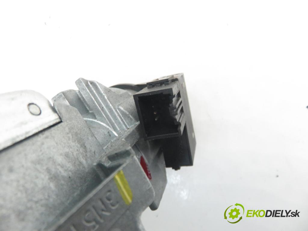 FORD MONDEO IV Turnier (BA7) KOMBI 2009 92,00 1.8 TDCi 125 - QYBA 1753,00 spinačka 3M513F880AD ; 6E5T15607BA (Spínacie skrinky a kľúče)