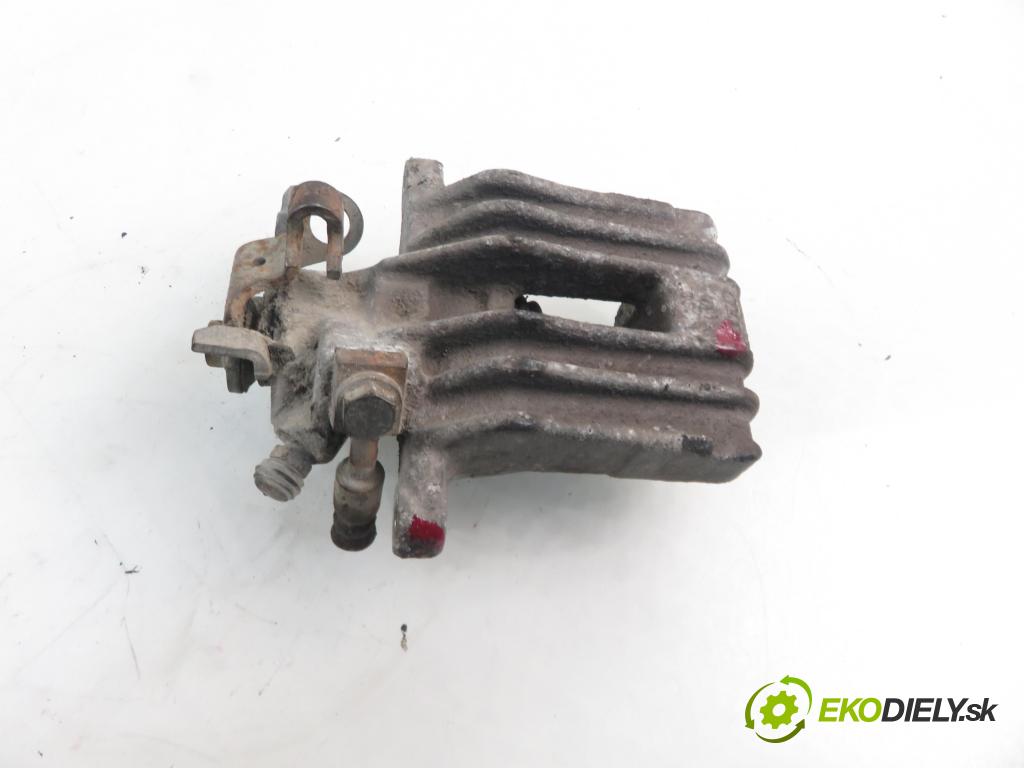 AUDI A3 (8L1) HB 2000 75,00 1.6 - AVU 1595,00 Brzdič strmeň LT