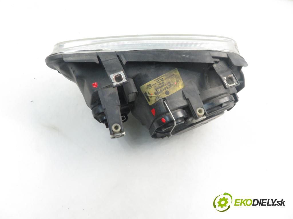VW GOLF IV (1J1) HB 1998 50,00 1.9 SDI - AGP 1896,00 Svetlo PP 1J2941016B