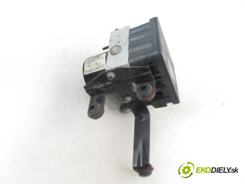 FORD FOCUS II Turnier (DA_, FFS, DS) KOMBI 2004 80,00 1.6 TDCi 109 - G8DB 1560,00 Pumpa ABS 3M512C405HA ; 10020601724 ; 10096001153 (Pumpy ABS)