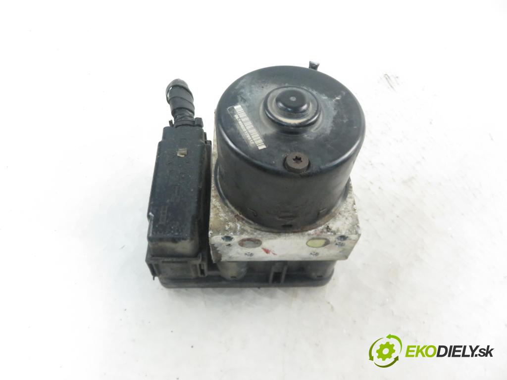 VW POLO (9N_) HB 2002 47,00 1.2 12V 64 - AZQ 1198,00 Pumpa ABS 6Q0907379F ; 6Q0614417C (Pumpy ABS)