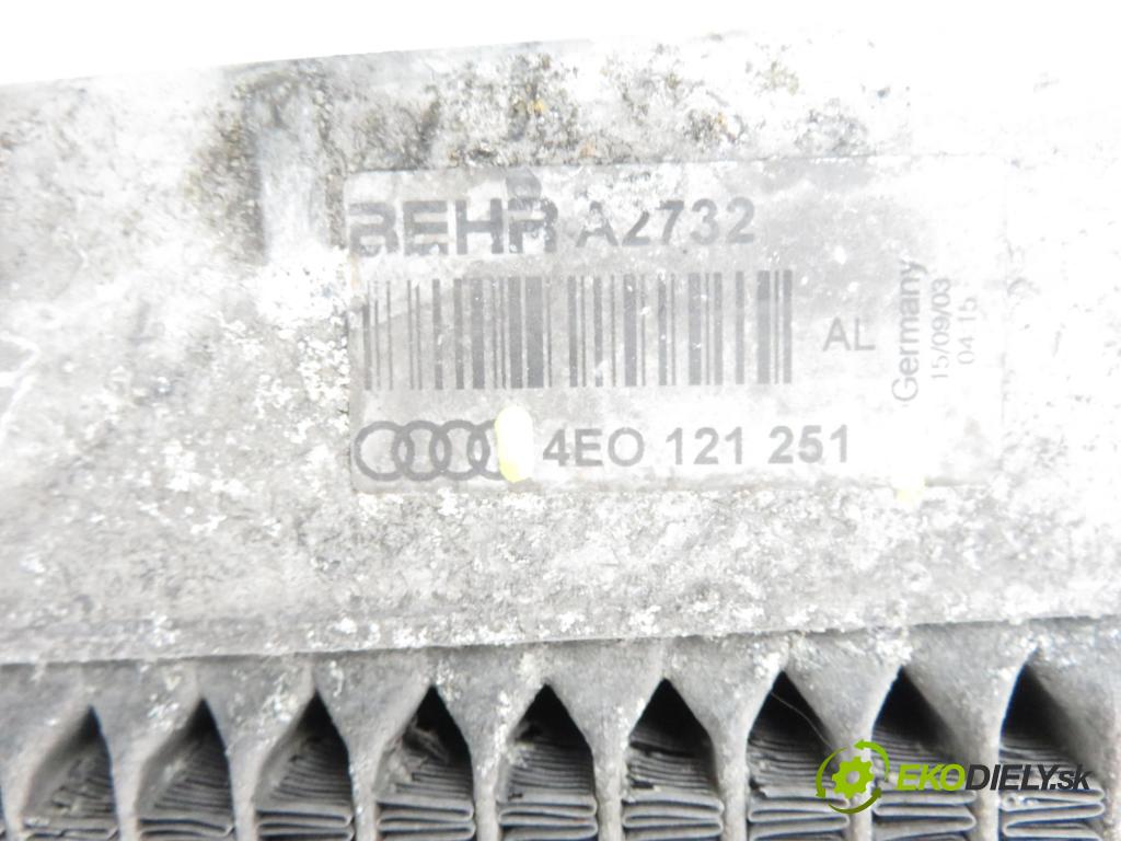 AUDI A8 D3 (4E2, 4E8) SEDAN 2004 202,00 4.0 TDI quattro - ASE 3936,00 chladič vody 4E0121251