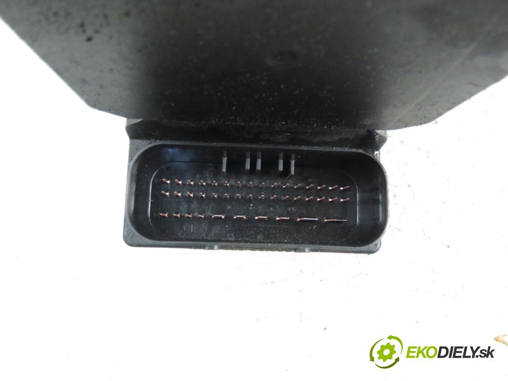CITROEN XSARA PICASSO (N68) MINIVAN 2004 80,00 1.6 HDi 109 - 9HY (DV6TED4) 1560,00 Pumpa ABS 0265950072 ; 0265225158 (Pumpy ABS)
