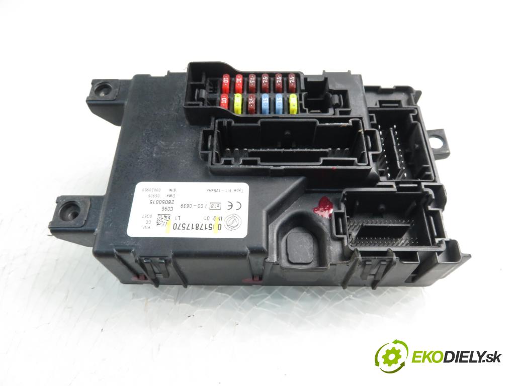 FIAT GRANDE PUNTO (199_) HB 2006 57,00 1.4 - 350 A1.000 1368,00 MODUL BSI 517817570