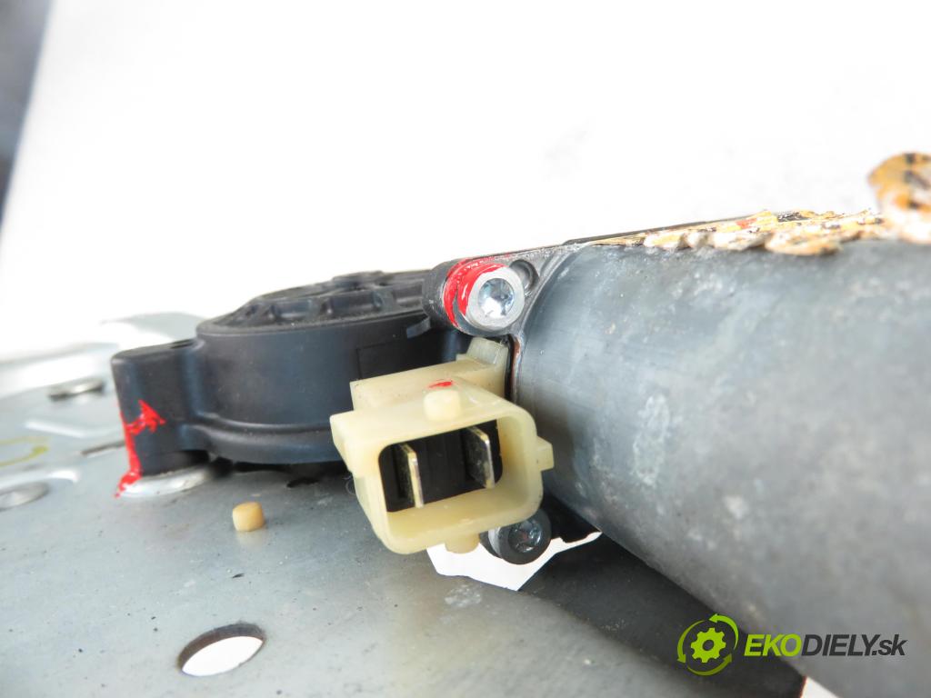 SAAB 9-5 Kombi (YS3E) KOMBI 2002 130,00 3.0 TiD - D308L 2958,00 Mechanizmus okien 5184833