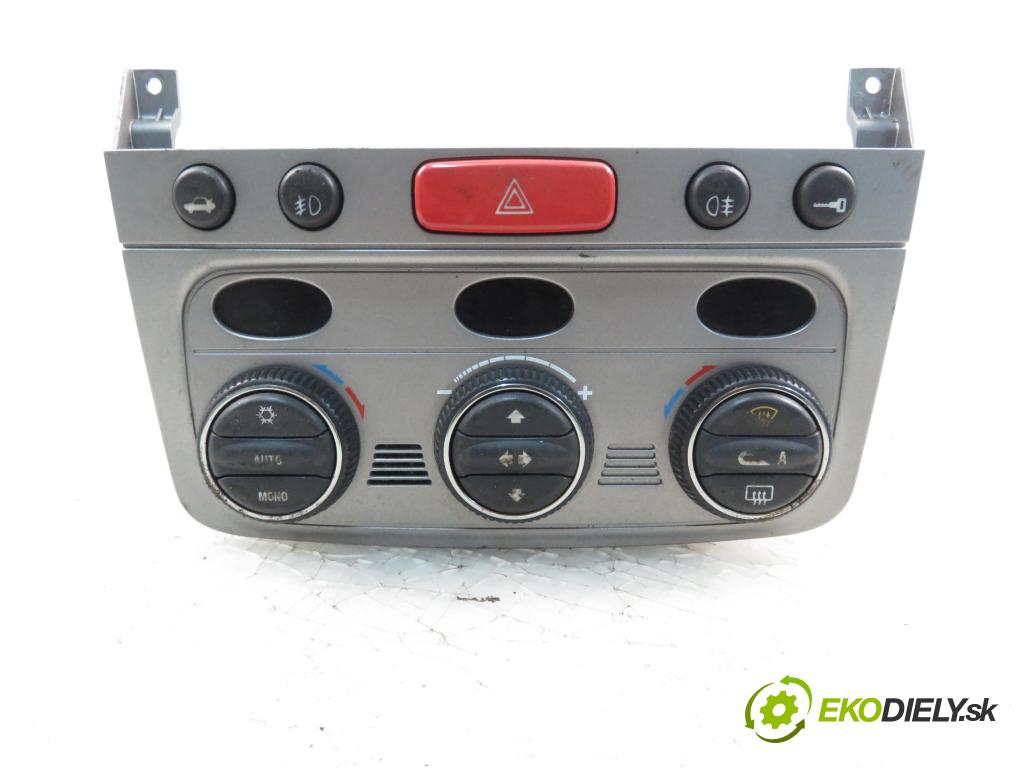 ALFA ROMEO GT (937_) COUPE 2005 121,00 2.0 JTS 165 - 937 A1.000 1970,00 Panel kúrenia KLIMATRONIK 01560513690