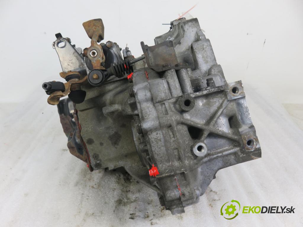 TOYOTA COROLLA (_E12_) HB 2003 66,00 2.0 D-4D 1995,00 Prevodovka MANUALNA E350C