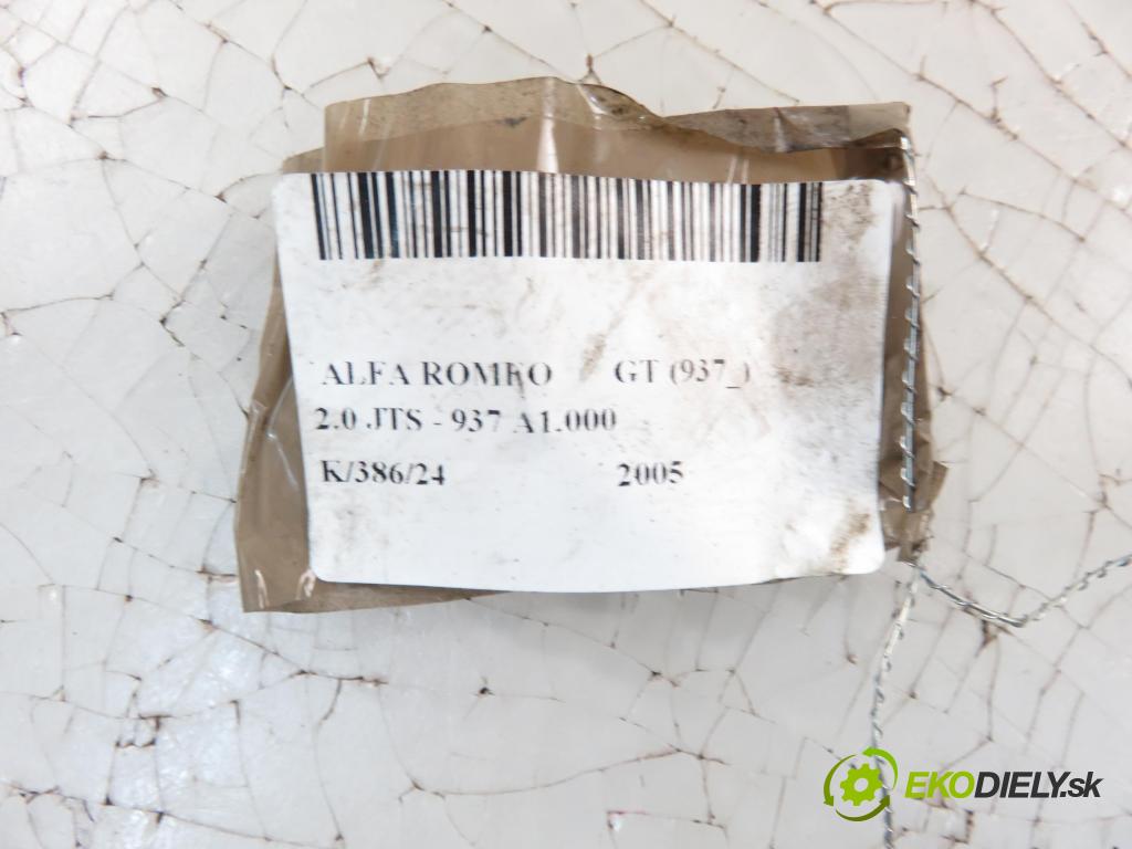 ALFA ROMEO GT (937_) COUPE 2005 121,00 2.0 JTS 165 - 937 A1.000 1970,00 pumpa paliva 0580313107 ; 60684359