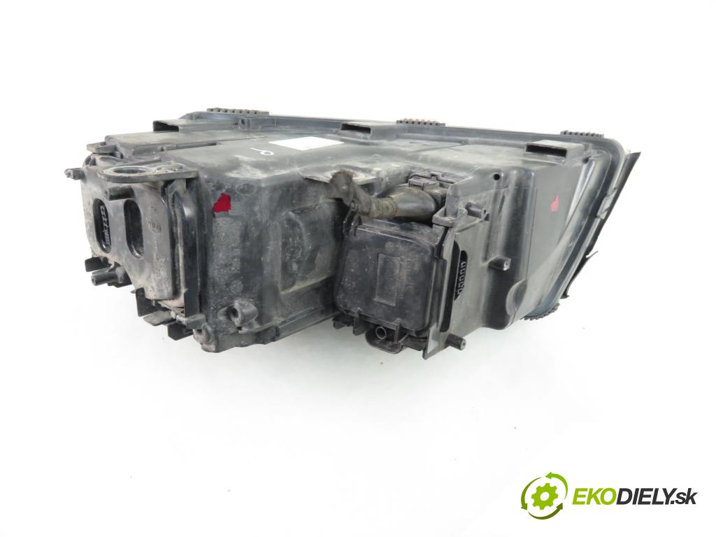 AUDI A8 D3 (4E2, 4E8) SEDAN 2004 202,00 4.0 TDI quattro - ASE 3936,00 Svetlo PP 4E0941030R