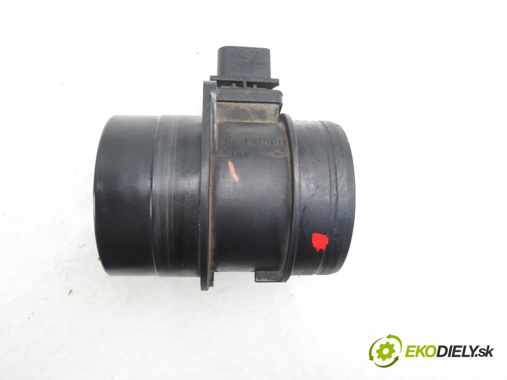 AUDI A4 (8K2, B8) SEDAN 2011 88,00 2.0 TDI - CAGC 1968,00 váha vzduchu vzduchu 0281002735 ; 03G9064610