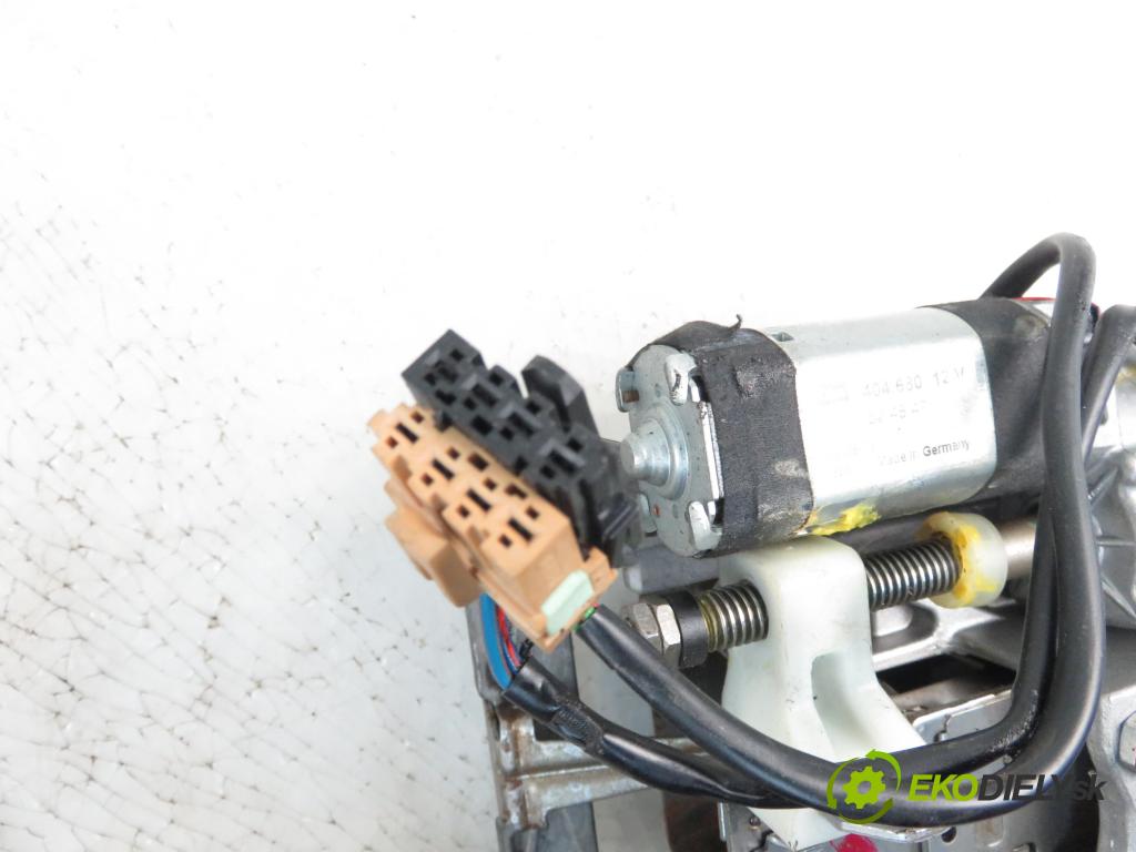 AUDI A8 D3 (4E2, 4E8) SEDAN 2004 202,00 4.0 TDI quattro - ASE 3936,00 Hriadeľ, tyč volantu 4E0419501H (Tyče riadenia (volantu))