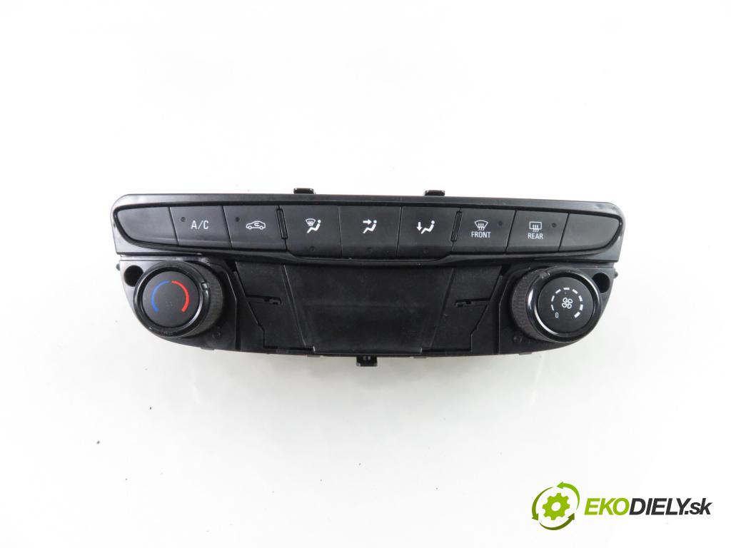 OPEL ASTRA K Sports Tourer KOMBI 2016 81,00 1.6 CDTi - B 16 DTU 1598,00 Panel kúrenia KLIMATIZACE: 39042438