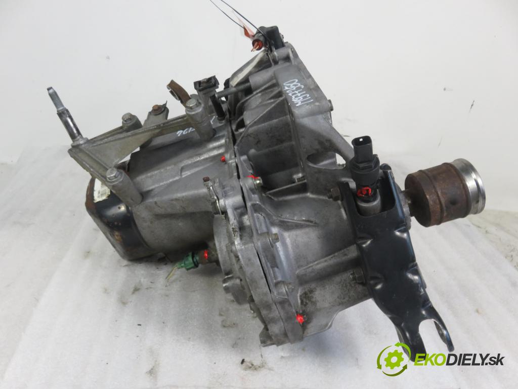 RENAULT KANGOO (KC0/1_) FURGON 2002 47,00 1.9 D 1870,00 Prevodovka MANUALNA JB1969