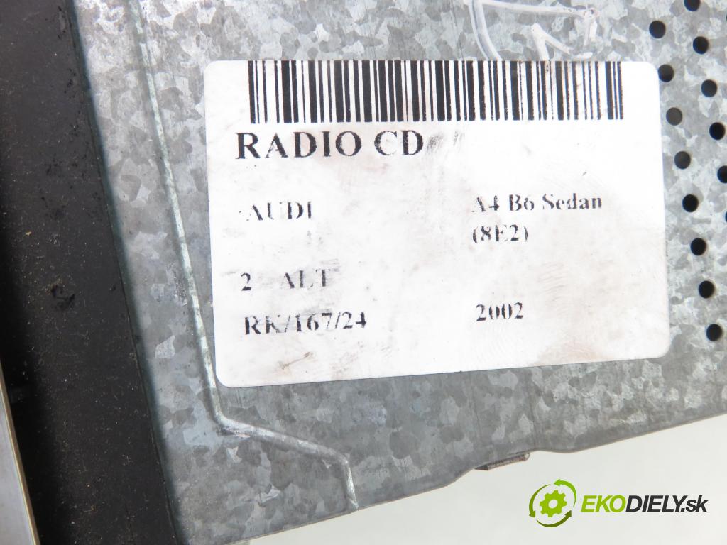 AUDI A4 (8E2, B6) SEDAN 2002 96,00 2.0 20V 130 - ALT 1984,00 RADIO Modul 8E0035152