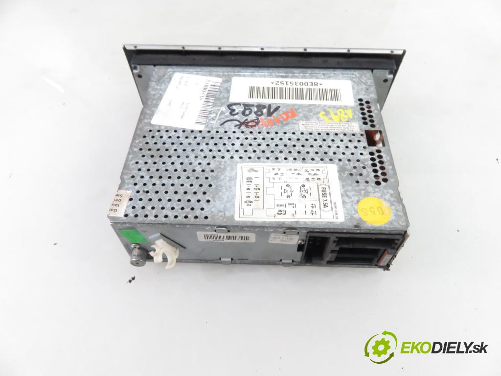 AUDI A4 (8E2, B6) SEDAN 2002 96,00 2.0 20V 130 - ALT 1984,00 RADIO Modul 8E0035152