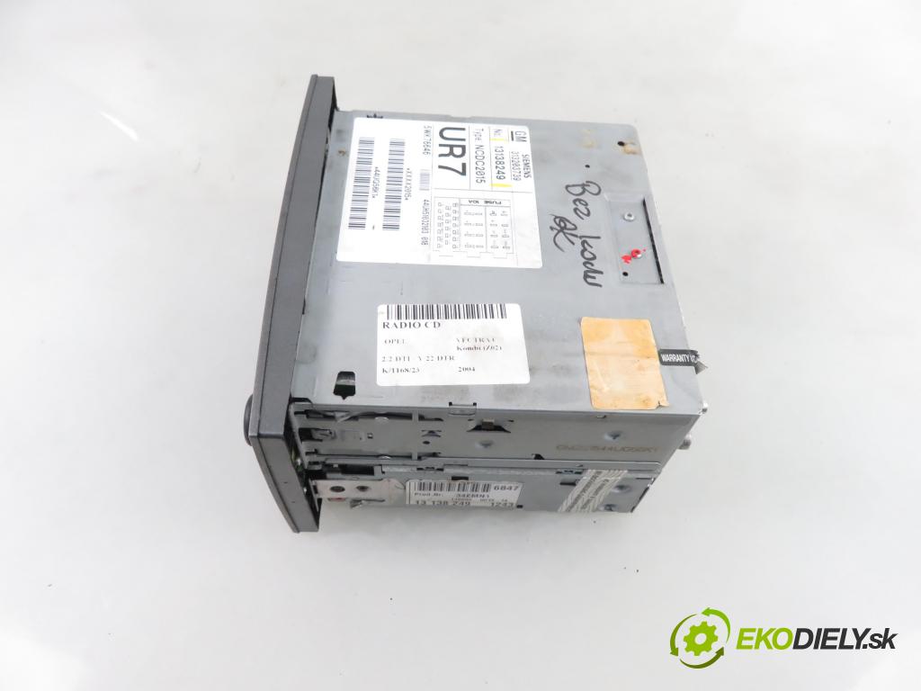 OPEL VECTRA C Kombi (Z02) KOMBI 2004 92,00 2.2 DTI - Y 22 DTR 2172,00 RADIO CD 13138249