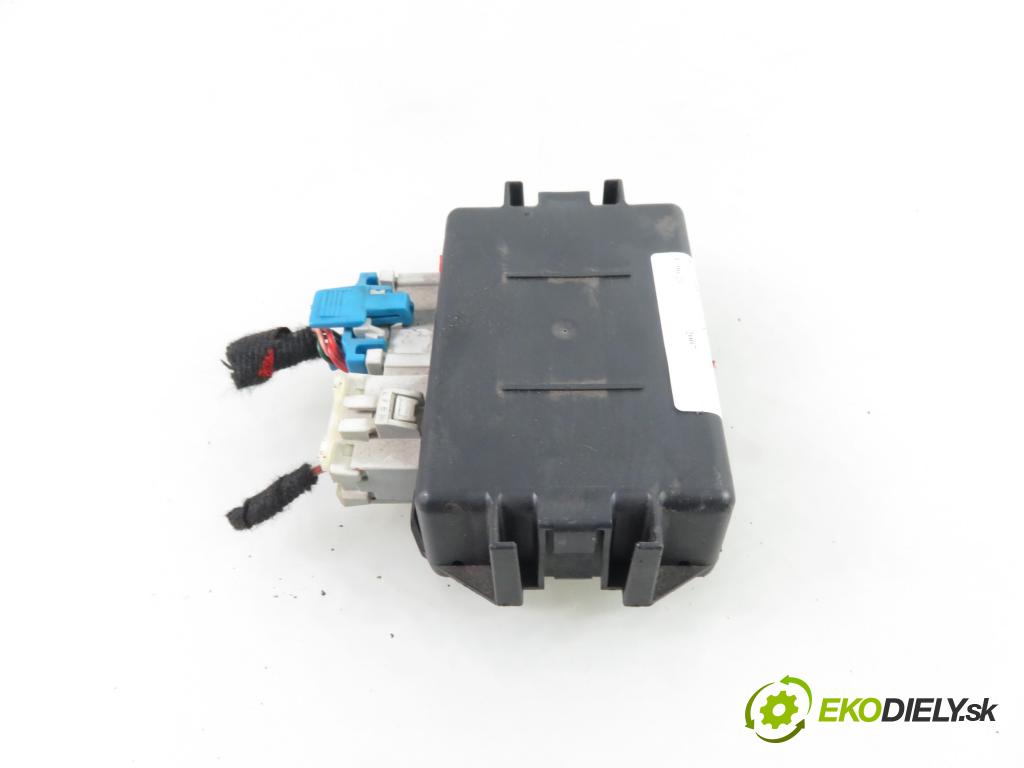 CHEVROLET CAPTIVA (C100, C140) SUV 2007 110,00 2.0 D 4WD 1991,00 MODUL komfortu 15916961