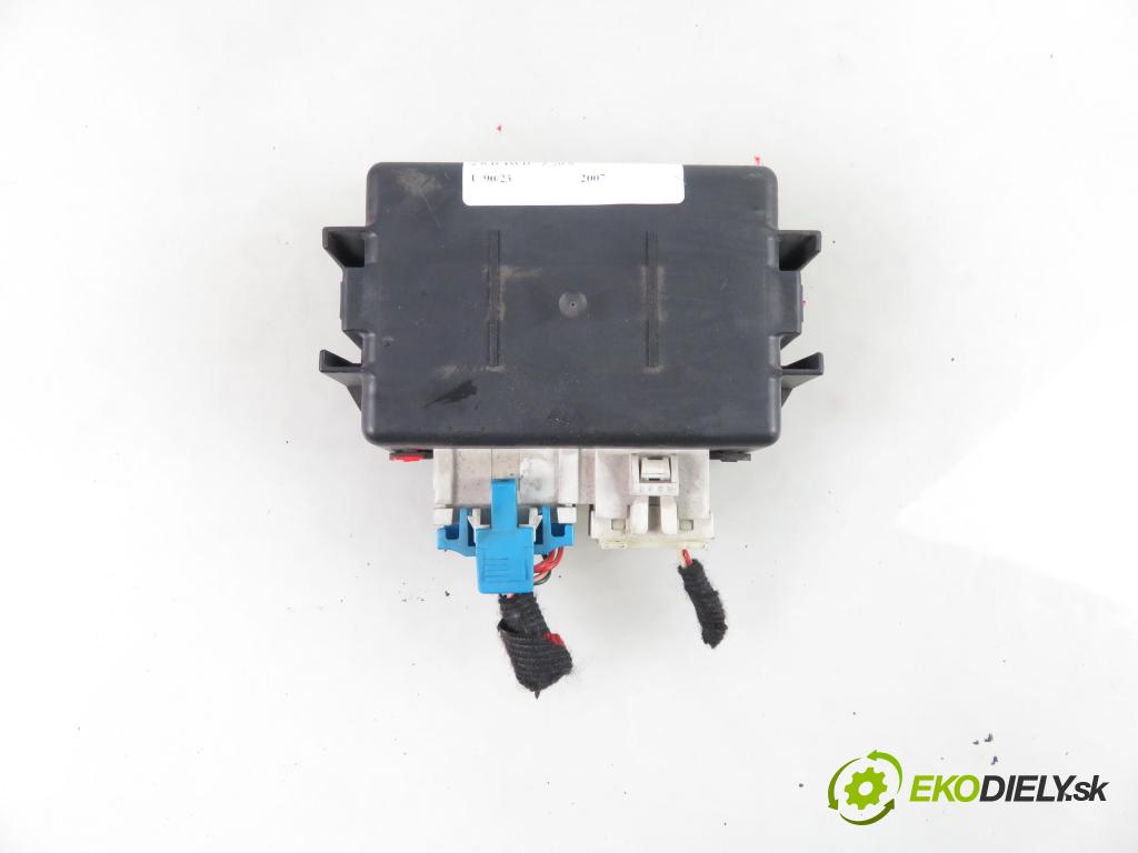 CHEVROLET CAPTIVA (C100, C140) SUV 2007 110,00 2.0 D 4WD 1991,00 MODUL komfortu 15916961