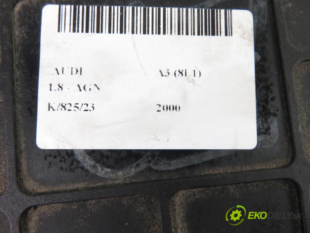 AUDI A3 (8L1) HB 2000 92,00 1.8 - AGN 1781,00 Riadiaca jednotka prevodovky 01M927733ER ; 5WK33374