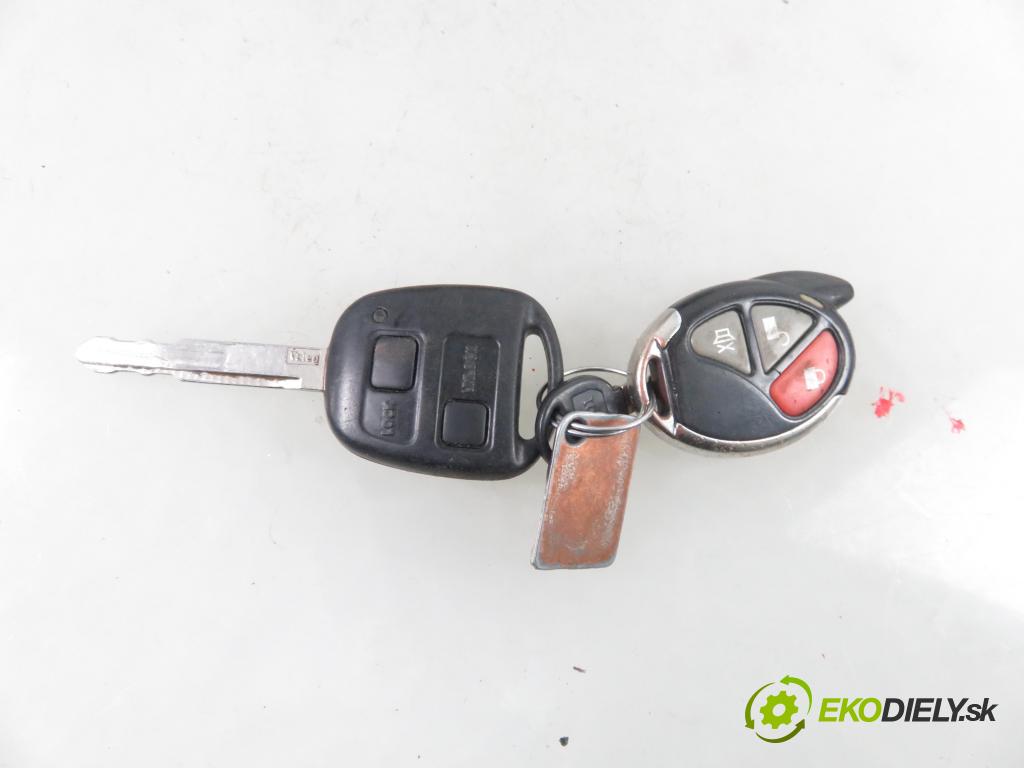 TOYOTA COROLLA (_E12_) HB 2003 66,00 2.0 D-4D 1995,00 spinačka 8978302020 (Spínacie skrinky a kľúče)