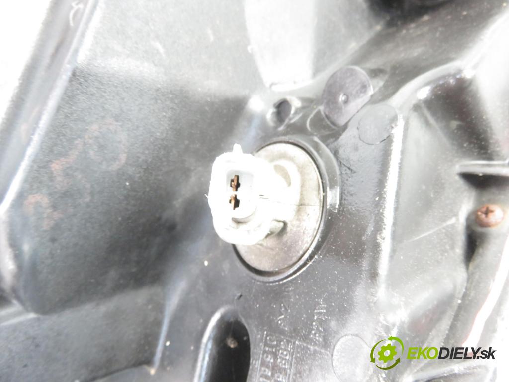 RENAULT KANGOO Express II (FW0/1_) FURGON 2010 50,00 1.5 dCi 70 - K9K 800 1461,00 Svetlo LP 260603401R