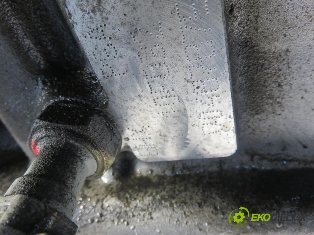 PEUGEOT 206 liftback (2A/C) HB 2003 50,00 1.4 HDi 8V 70 - 8HX 1398,00 Motor DIESEL 8HX