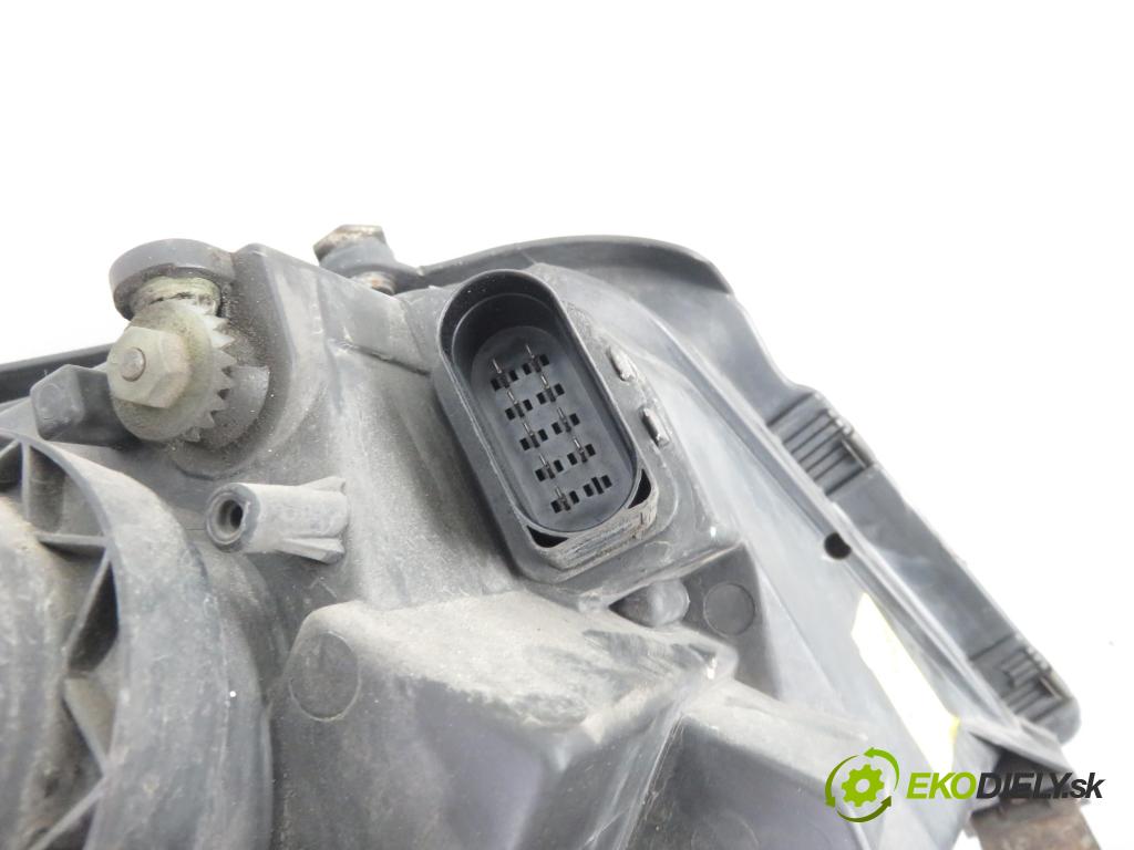 VW SHARAN (7M8, 7M9, 7M6) MINIVAN 2001 85,00 1.9 TDI PD 115 - AUY 1896,00 Svetlo LP 7M3941015AA ; 0301182201