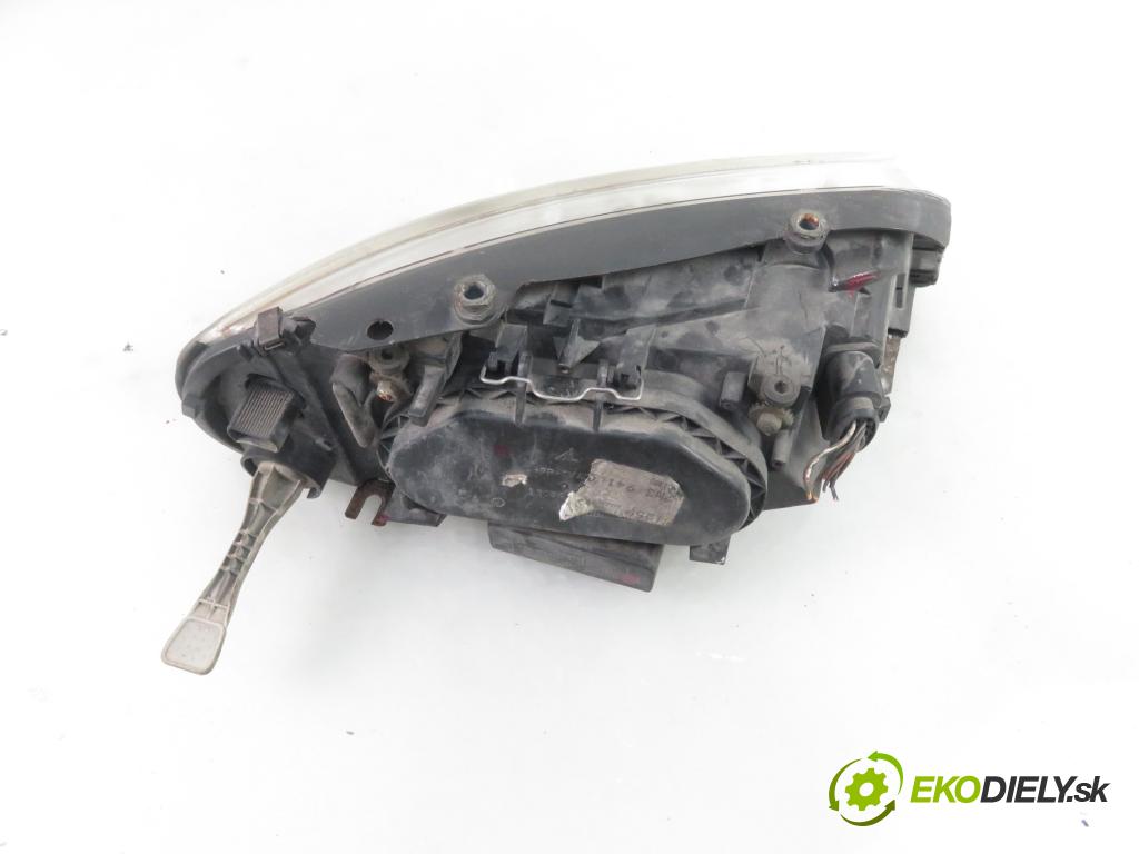 VW SHARAN (7M8, 7M9, 7M6) MINIVAN 2001 85,00 1.9 TDI PD 115 - AUY 1896,00 Svetlo LP 7M3941015AA ; 0301182201
