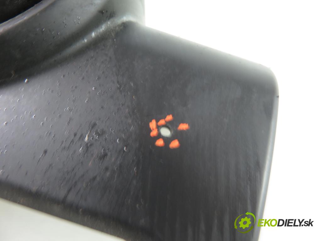 HUMMER HUMMER H2 SUV 2006 249,00 6.0 AWD - LQ4 5967,00 Mriežky kúrenia ľavá strana 15189808 (Mriežky kúrenia (fukáre))