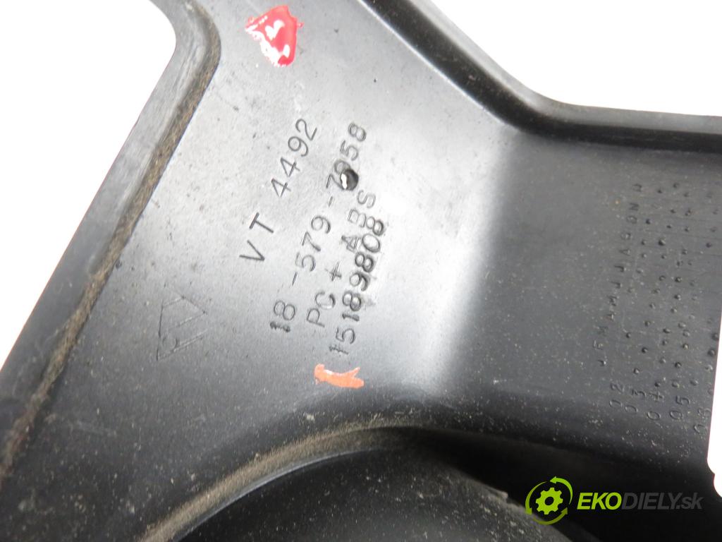 HUMMER HUMMER H2 SUV 2006 249,00 6.0 AWD - LQ4 5967,00 Mriežky kúrenia ľavá strana 15189808 (Mriežky kúrenia (fukáre))