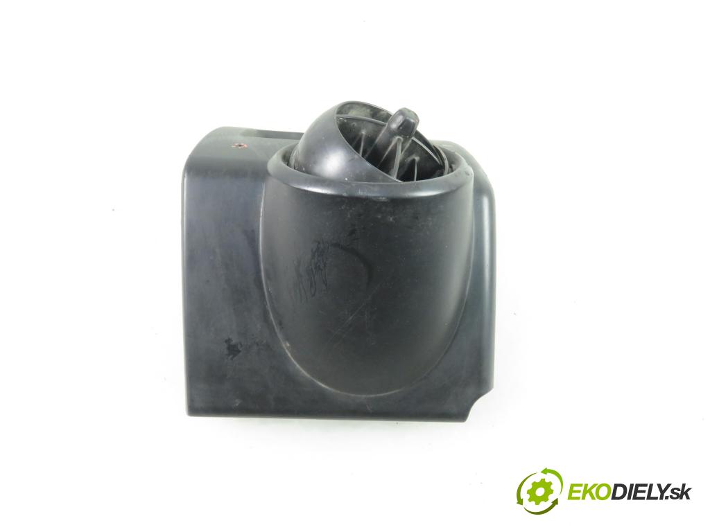 HUMMER HUMMER H2 SUV 2006 249,00 6.0 AWD - LQ4 5967,00 Mriežky kúrenia ľavá strana 15189808 (Mriežky kúrenia (fukáre))