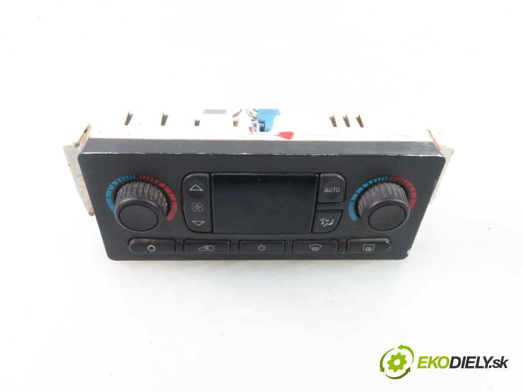 HUMMER HUMMER H2 SUV 2006 249,00 6.0 AWD - LQ4 5967,00 Panel kúrenia KLIMATRONIK 15832311