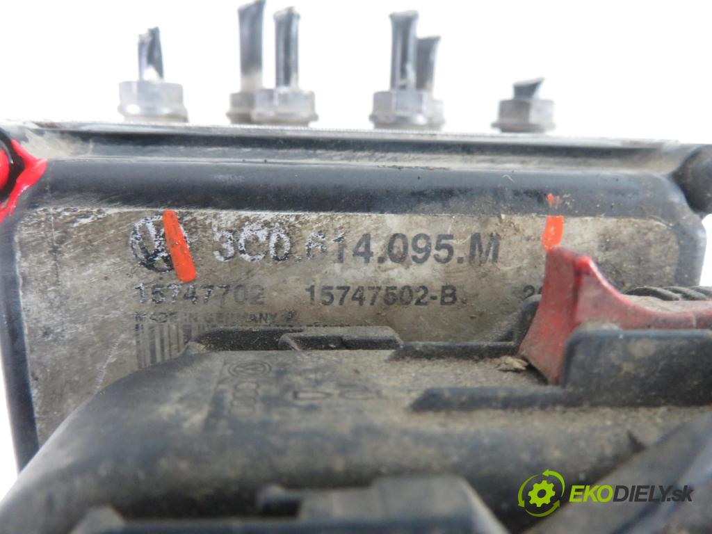 VW PASSAT B6 (3C2) SEDAN 2005 77,00 1.9 TDI PD 105 - BKC 1896,00 Pumpa ABS 3C0614095M (Pumpy ABS)