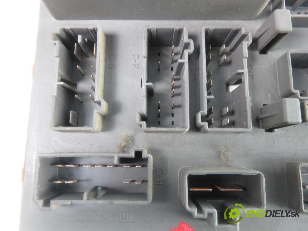 FORD FOCUS (DAW, DBW) HB 2004 74,00 1.6 16V - FYDD 1596,00 MODUL BSI 518783402 ; 2M5T14A073BE