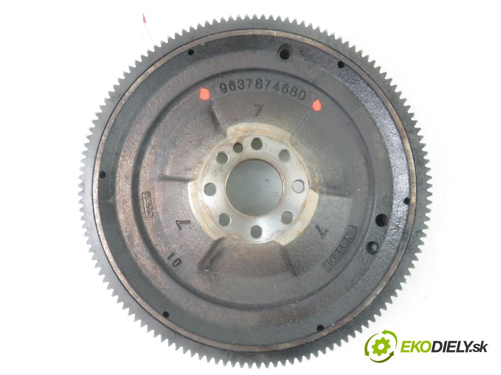 PEUGEOT 407 SW (6E_) KOMBI 2004 116,00 2.2 - 3FZ (EW12J4) 2230,00 Koleso zotrvačník 123034810 ; 323051510 ; 9637874680