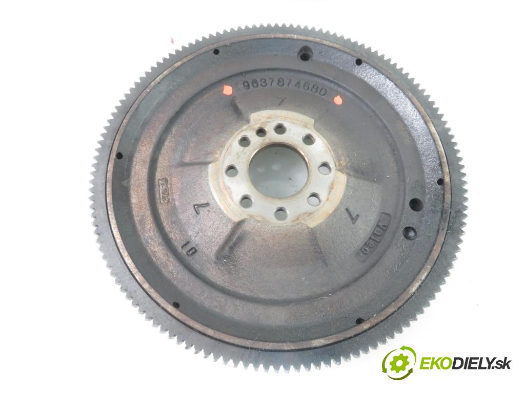 PEUGEOT 407 SW (6E_) KOMBI 2004 116,00 2.2 - 3FZ (EW12J4) 2230,00 Koleso zotrvačník 123034810 ; 323051510 ; 9637874680