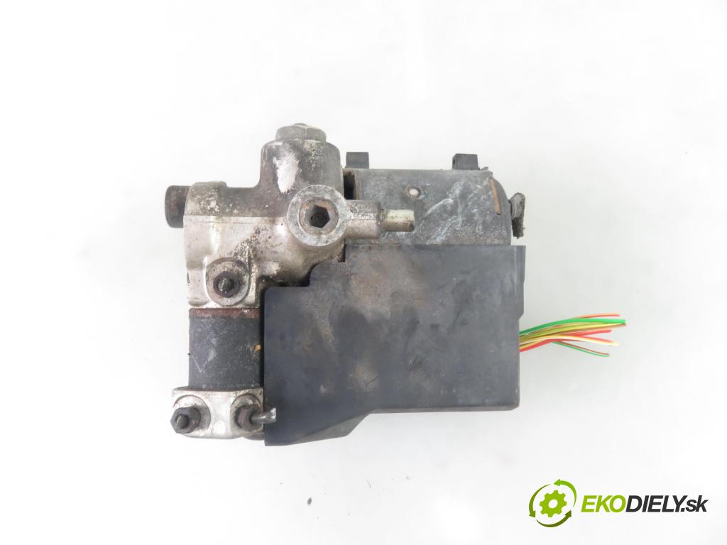 MERCEDES-BENZ Sedan (W124) SEDAN 1989 87,00 200 E (124.021) - M 102.963 1996,00 Pumpa ABS 0265200043 (Pumpy ABS)