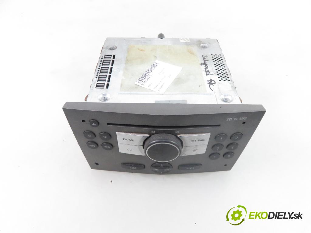 OPEL ZAFIRA B (A05) MINIVAN 2005 110,00 1.9 CDTI 150 - Z 19 DTH 1910,00 RADIO CD 13154304AZ