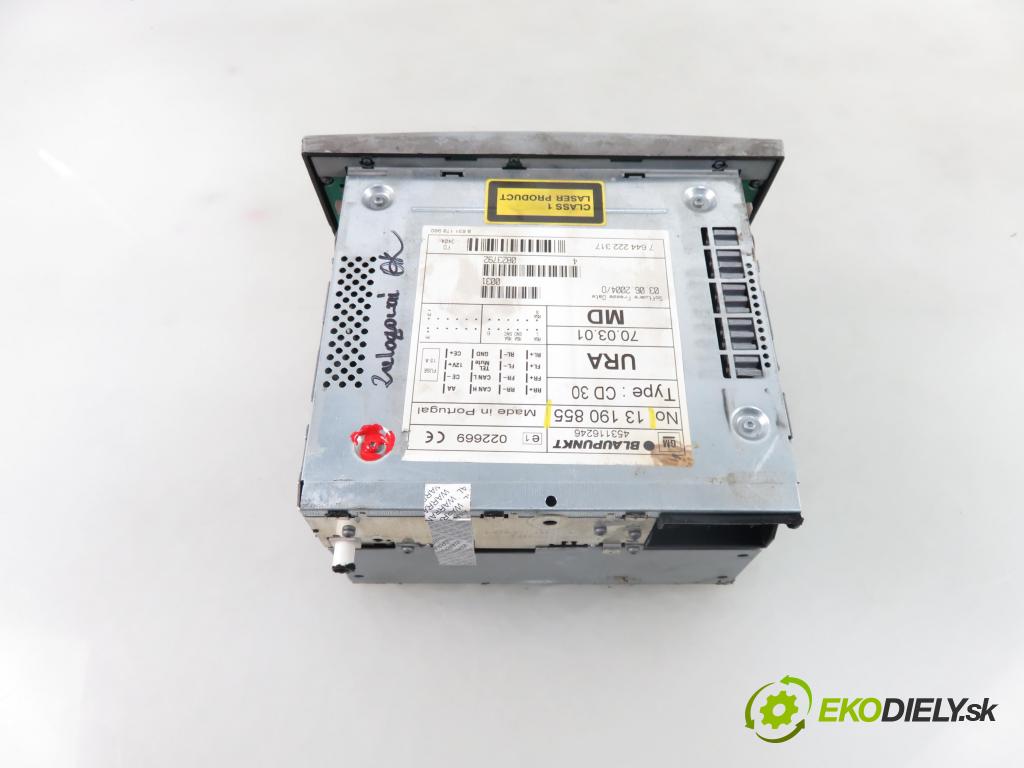 OPEL MERIVA A nadwozie wielkoprzestrzenne (MPV) (X03) MINIVAN 2004 55,00 1.7 DTI 75 - Y 17 DT 1686,00 RADIO CD 13190855