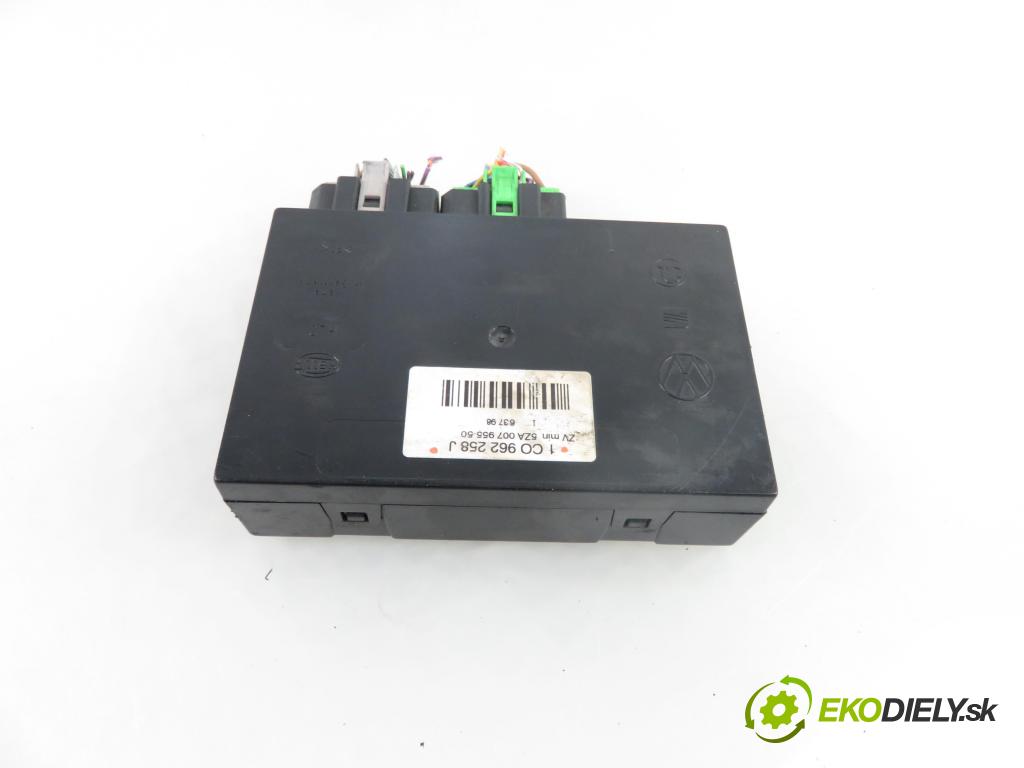 VW GOLF IV (1J1) HB 1998 50,00 1.9 SDI - AGP 1896,00 MODUL komfortu 1C0962258J