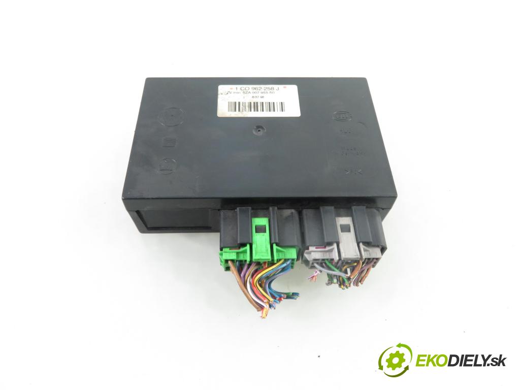 VW GOLF IV (1J1) HB 1998 50,00 1.9 SDI - AGP 1896,00 MODUL komfortu 1C0962258J