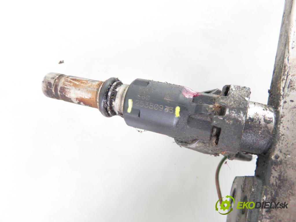 OPEL ZAFIRA B (A05) MINIVAN 2008 85,00 1.6 - Z 16 XER 1598,00 Lišta vstrekovacia 55559375 ; 25380933 (Vstrekovacie lišty)