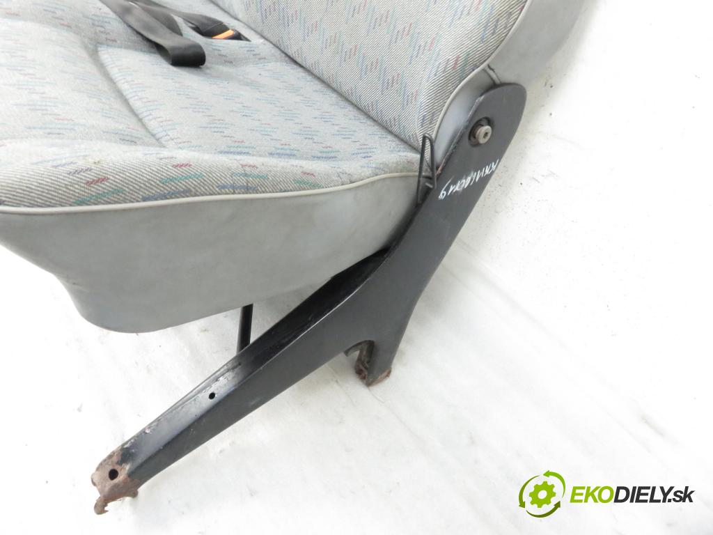 VW TRANSPORTER IV Autobus (70XB, 70XC, 7DB, 7DW, 7DK) BUS 1996 50,00 1.9 TD - ABL 1896,00 Sedadlo 2 rad ľavy