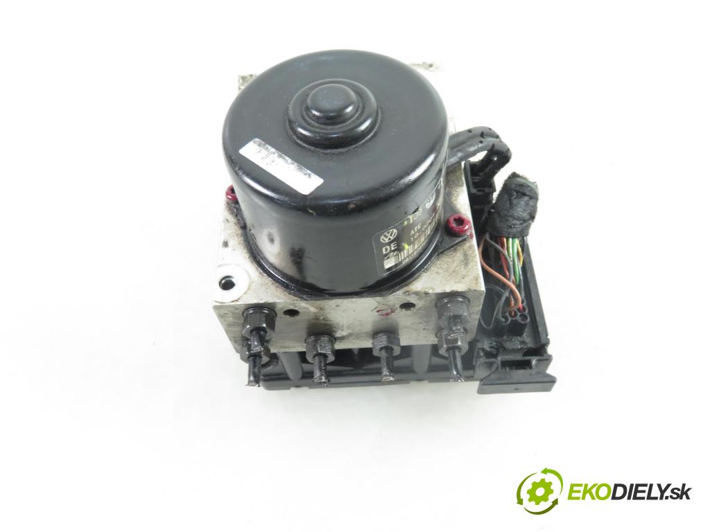 VW BORA (1J2) SEDAN 2000 85,00 1.9 TDI PD 115 - AJM 1896,00 Pumpa ABS 1J0907379R ; 1J0614417A ; 10020402134 (Pumpy ABS)