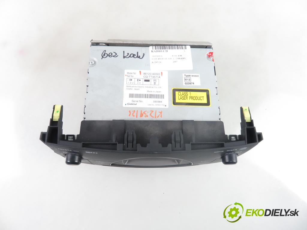 TOYOTA RAV 4 III (_A3_) SUV 2007 130,00 2.2 D 4WD 177 - 2AD-FHV 2231,00 RADIO CD 8612042220