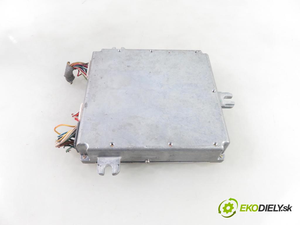 HONDA JAZZ II (GD_, GE3, GE2) HB 2002 61,00 1.3 (GD1) - L13A1 1339,00 Riadiaca jednotka Motor 37820PWAG02 ; 2153205255