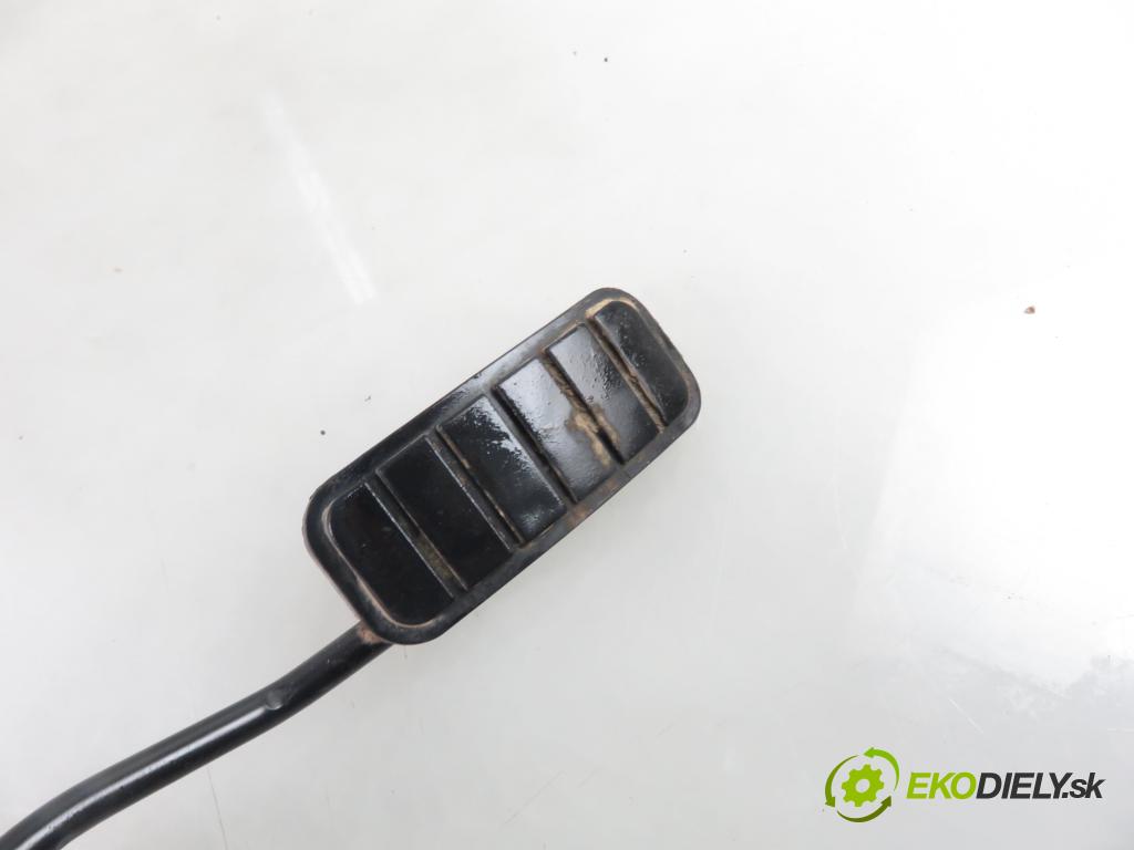 RENAULT MASTER II Skrzynia (FD) FURGON 2005 0,00 2.5 dCi 120 - G9U 754 2464,00 Potenciometer plynového pedálu 7700314525 ; 6PV00811904 (Pedále)