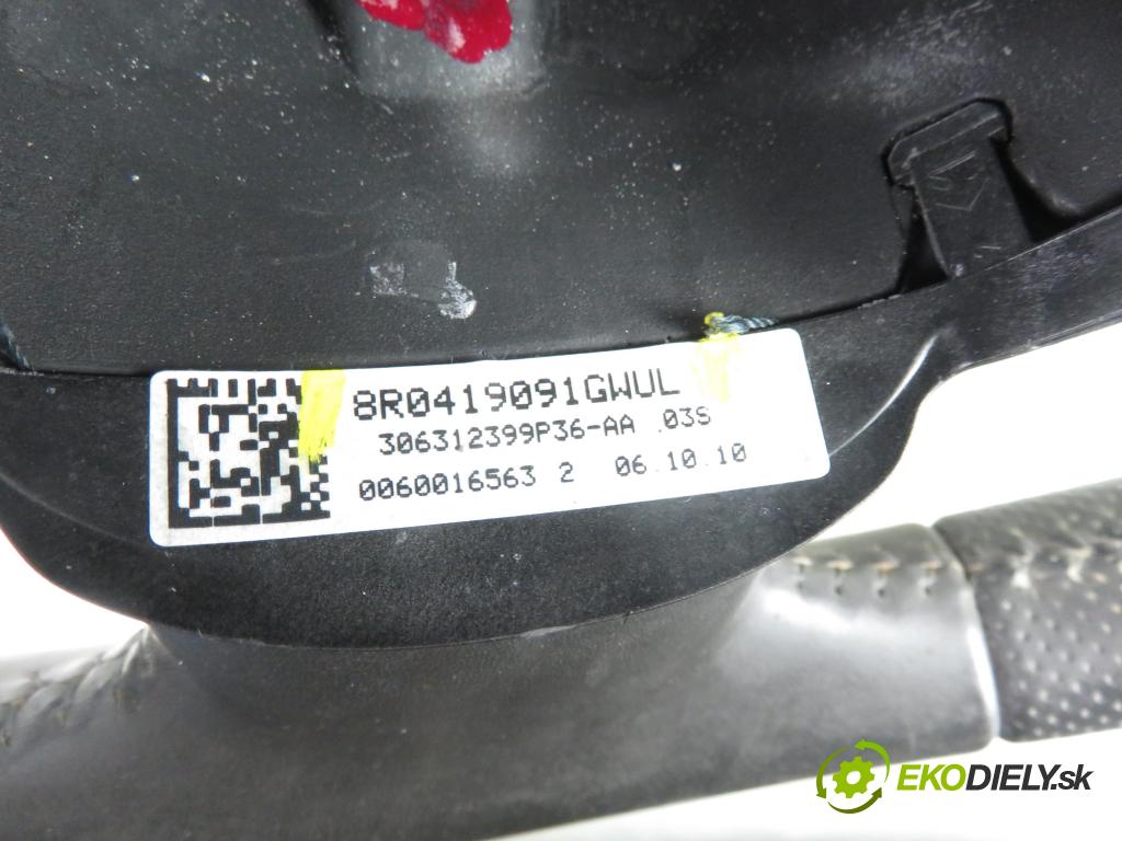 AUDI Q5 (8R) SUV 2011 125,00 2.0 TDI quattro - CGLB 1968,00 Volant 8R0419091GWUL (Volanty)